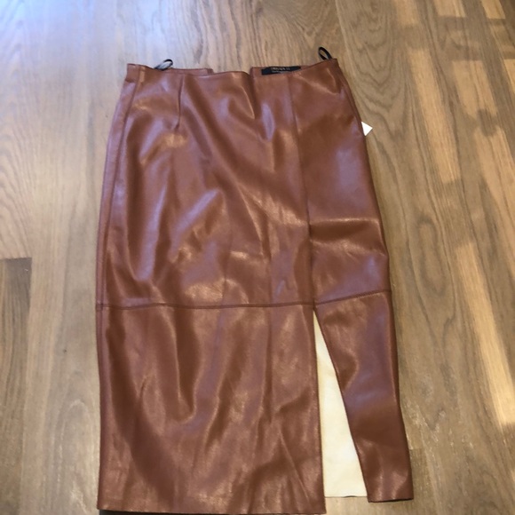 Forever 21 Dresses & Skirts - Brown skirt women’s